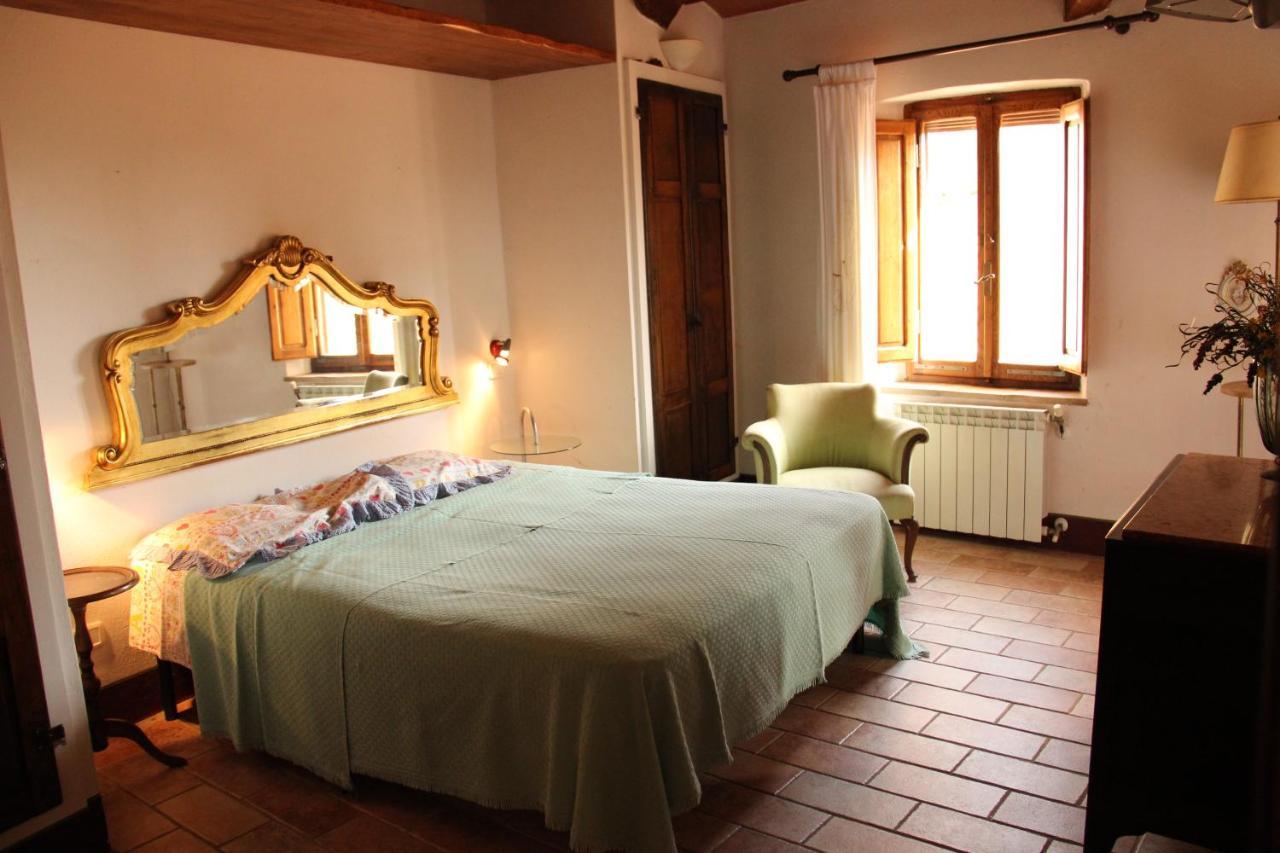 Apartamento Trilocale Nel Centro Storico Montemerano Exterior foto